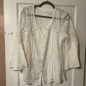 Women’s white boho bell sleeve shirt